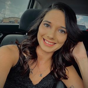 Meet your Posher, Lynn